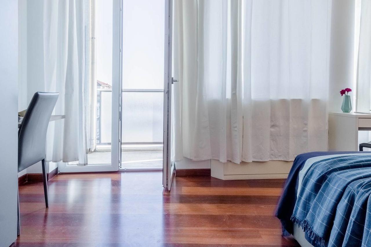 Hintown Duomo Via Baracchini Apartman Milánó Kültér fotó