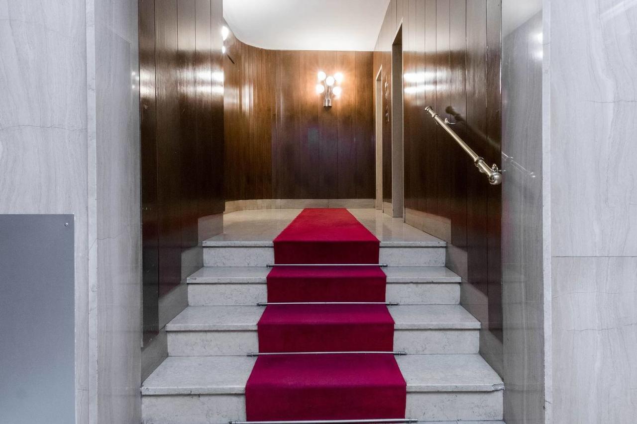 Hintown Duomo Via Baracchini Apartman Milánó Kültér fotó